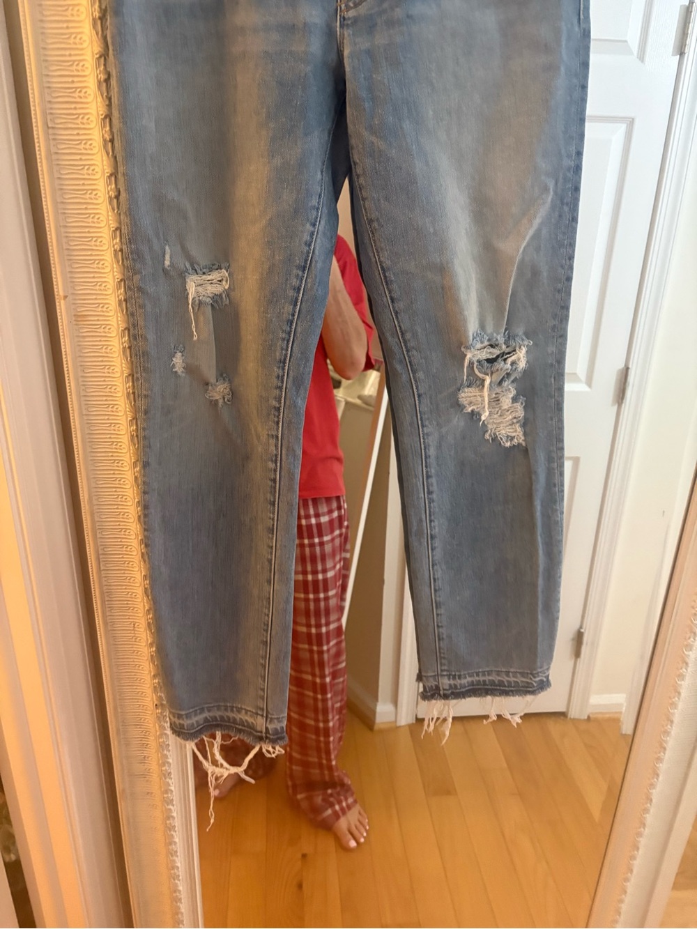 Mother high waisted Homer hover Women’s Distressed Light Blue Straight-Leg Jeans